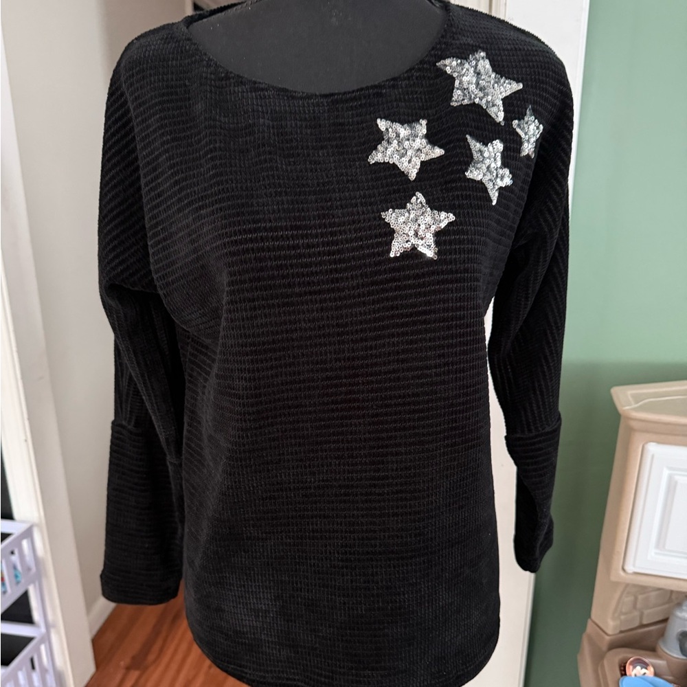 Chenault Elegant Black Apparel size Small